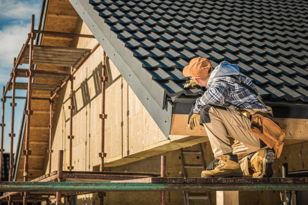 Best Tile Roofing Contractor  in Hoisington, KS